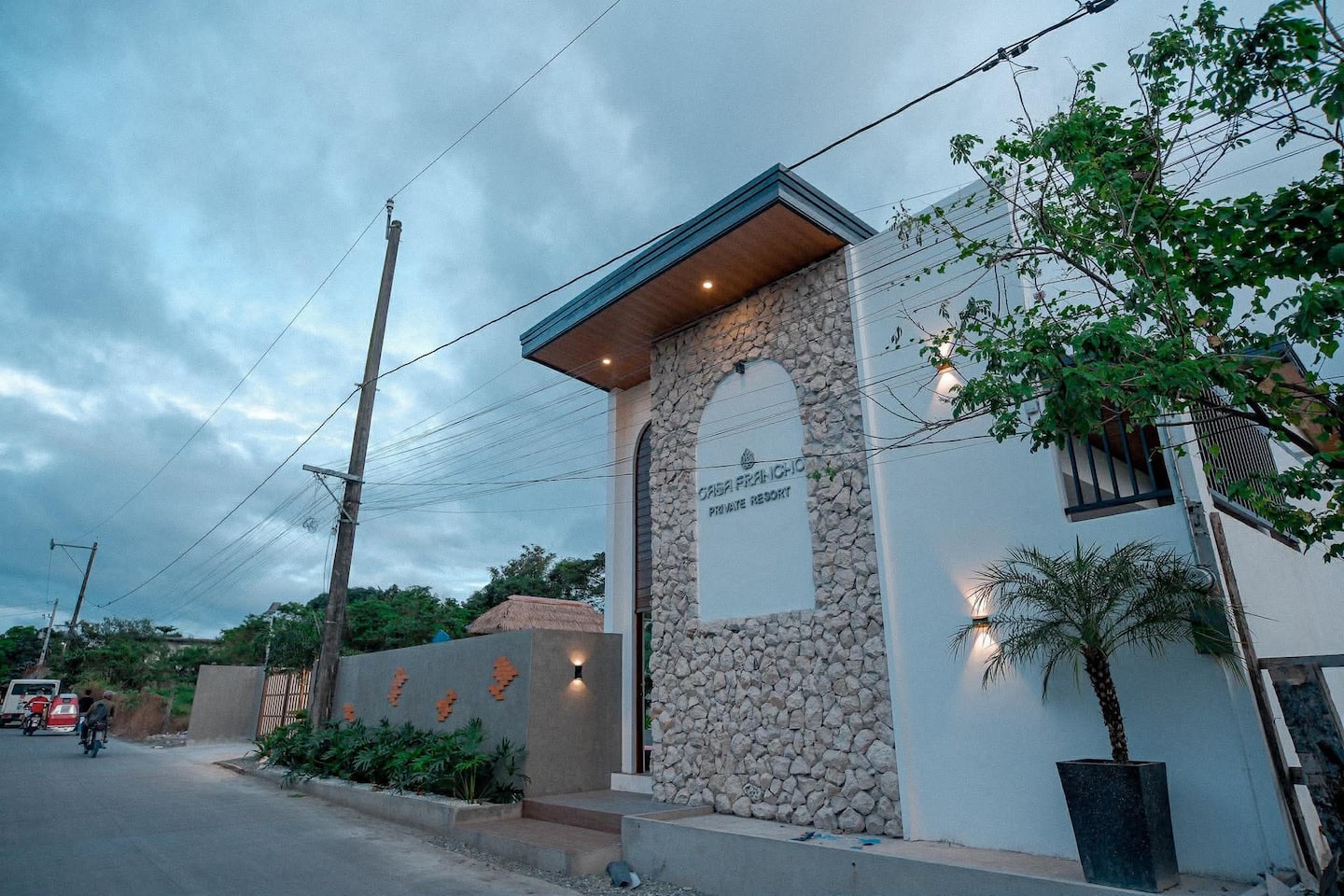 Street-facing entrance of Casa Francho Private Resort in Malibo Matanda, Pandi, Bulacan